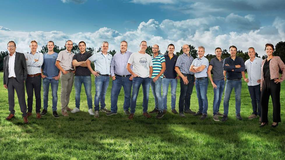 De 14 deelnemende varkenshouders in het Plus keten concept: Geert Schel (PLUS), Geert (Ommel), Tom (Beemte Broekland), Rob en Bas (Ysselsteyn), Tom (Veulen), Edwin (Horst), Erwin (Zieuwent), Gerlof (Alteveer), Sef (Heide), Gerard (Brandwijk), Frank (Neer