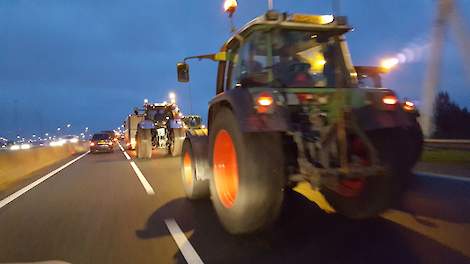 boerenprotest terug naar huis op de snelweg