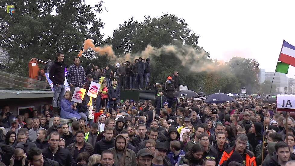 'Politiek wisselt vaker van beleid dan van onderbroek' #boerenprotest Den Haag