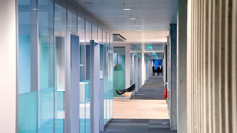 Een van de wandelgangen in het Ministerie van Financiën