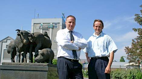 Piet Nelis (l) en Victor Geurts (r) van Intervet Nederland.