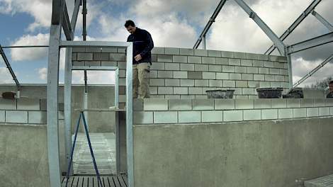 Bouwmaterialen als beton en staal verlagen de vuurbelasting.