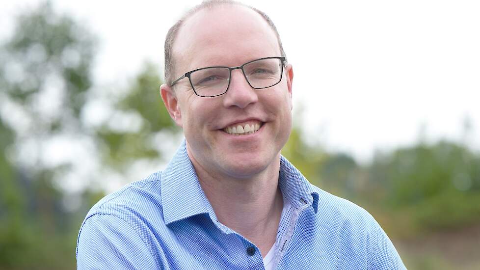Vleesvarkensnutritionist Ronald van Kol: “De afgelopen jaren zien we een dalende lijn in het eiwitgehalte van voer. Daarom wilden we graag weten of extra histidine een positief effect had op voerefficiëntie en vleeskwaliteit.”