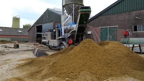 Doetinchem hoeft tegen mobiele mestscheider niet op te treden