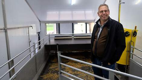 Veelzijdige Weertse boer Math Lemmers wist het direct: ‘Dit systeem wilde ik voor mijn varkens’