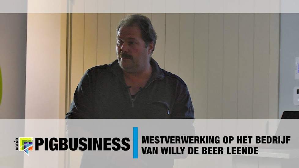 Mestverwerking op het bedrijf van Willy de Beer Leende